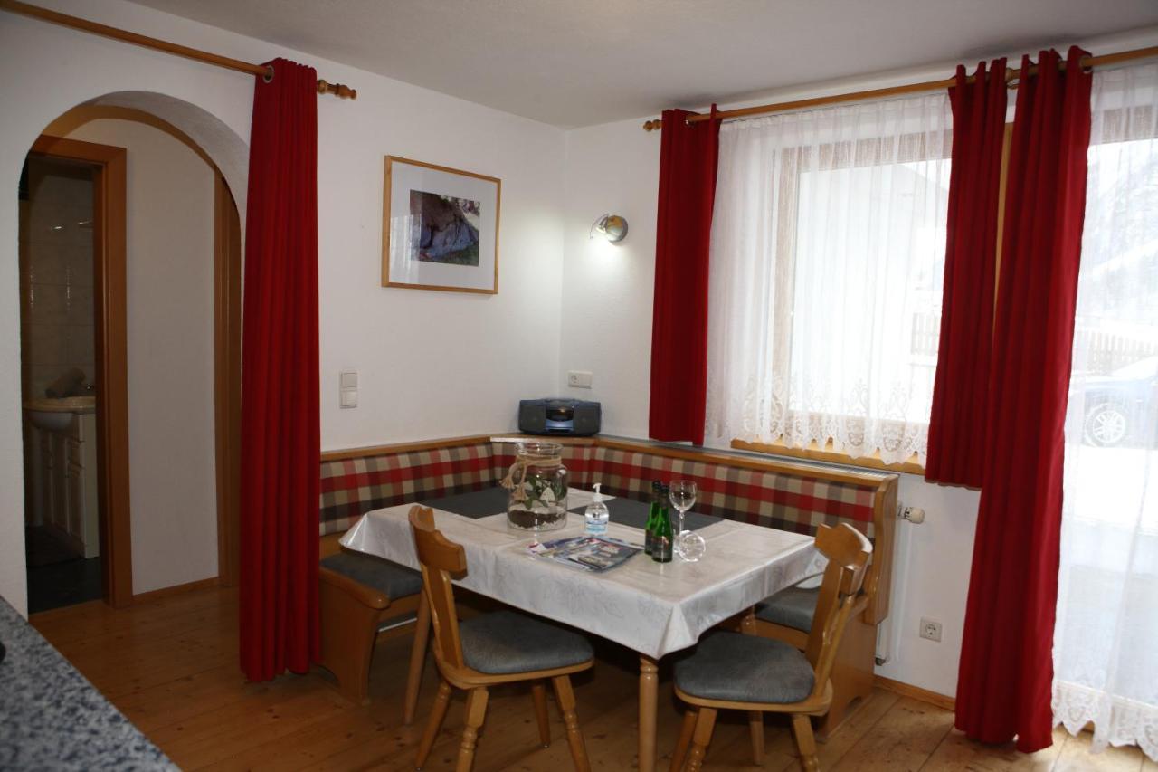 Ferienwohnung Sturm Pitztal Enzenstall Екстер'єр фото